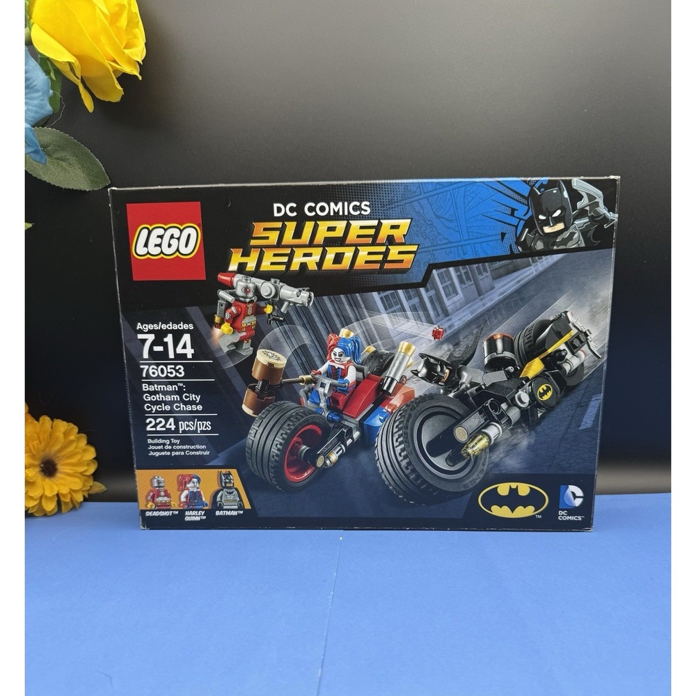 LEGO 76053 DC Comics Batman Gotham City Cycle Chase Missing Deadshot Minifigure - Picture 8 of 9